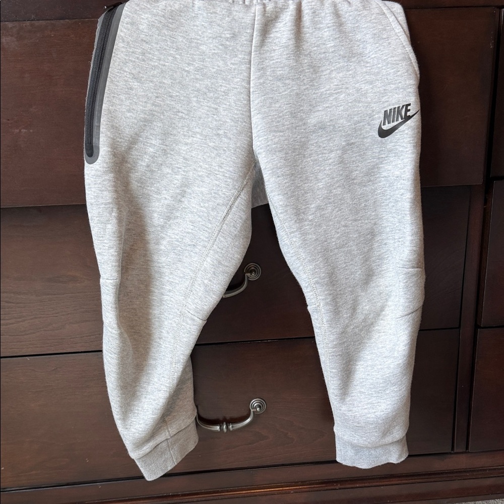 Nike Tech Kids Light Gray Jogger Sweatpants with Black Logo